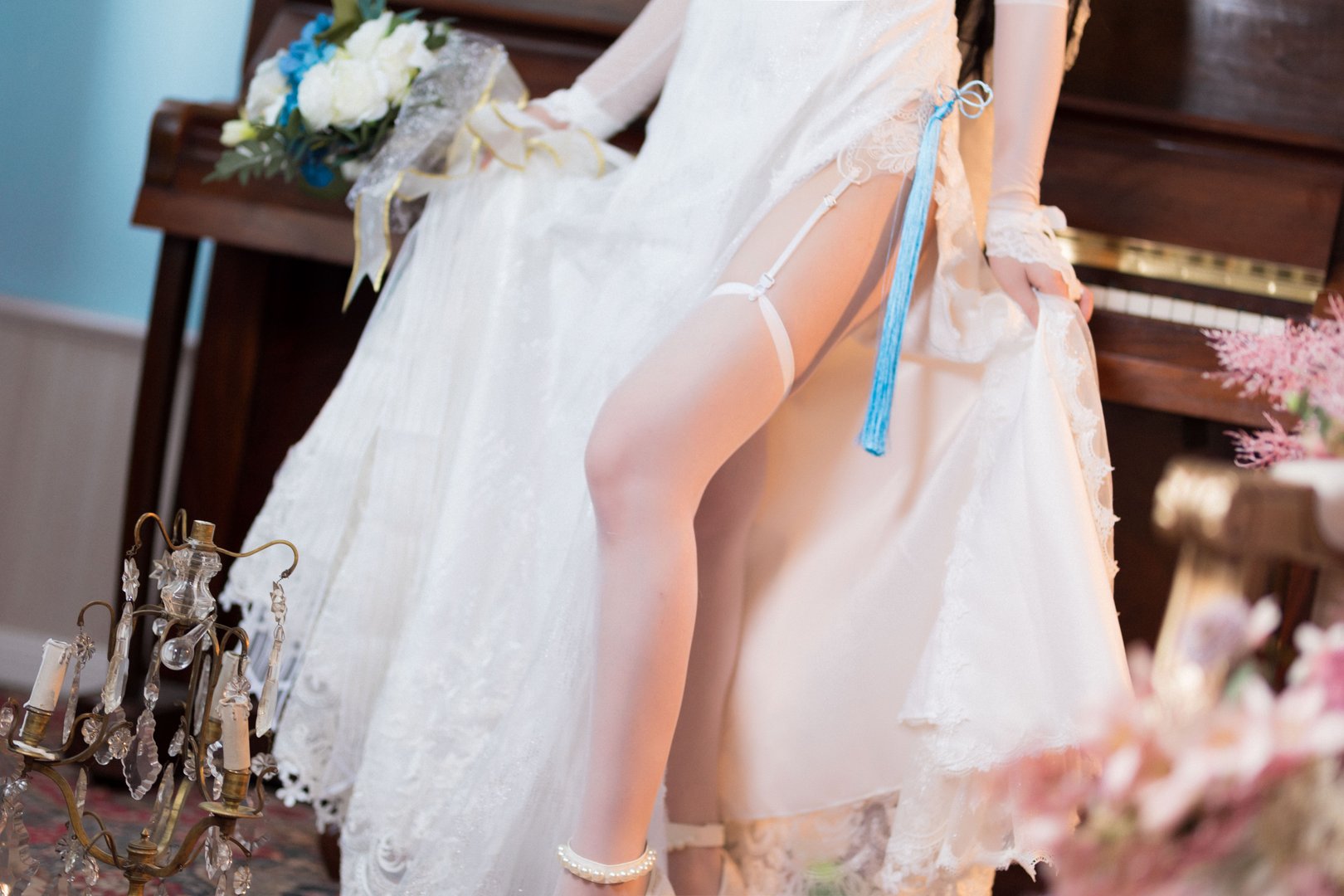 前羽_rr - 美女写真图集打包下载11套 - 前羽_rr NO.005 燕尔新婚 [30P-212MB]