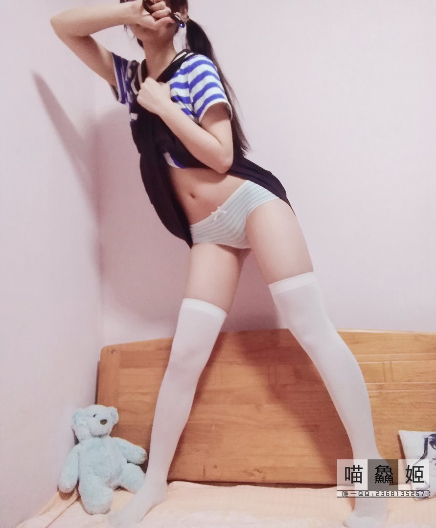 喵鱻姬 - 合集13套 - 01 - 蓝白条纹小学妹