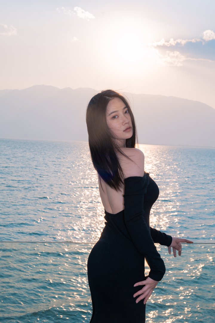 写真129部 - 年年 - 洱海