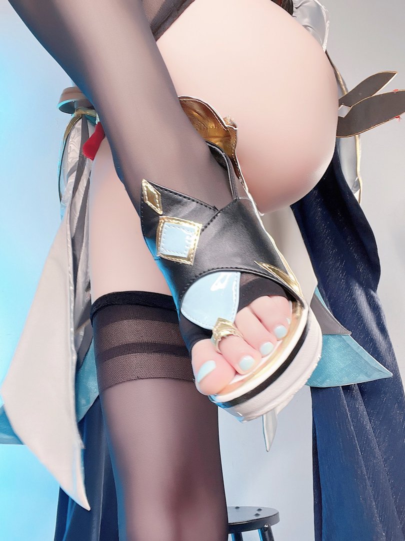 水淼Aqua - Fantia 2021年11月-2022年10月套图合集(25套) - [2022-03-23] 申鶴 oc