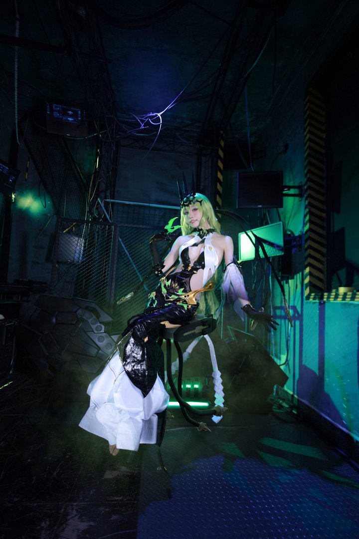 水淼Aqua - Fantia 2021年11月-2022年10月套图合集(25套) - [2022-05-09] メビウス