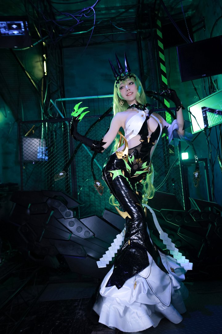 水淼Aqua - Fantia 2021年11月-2022年10月套图合集(25套) - [2022-05-09] メビウス