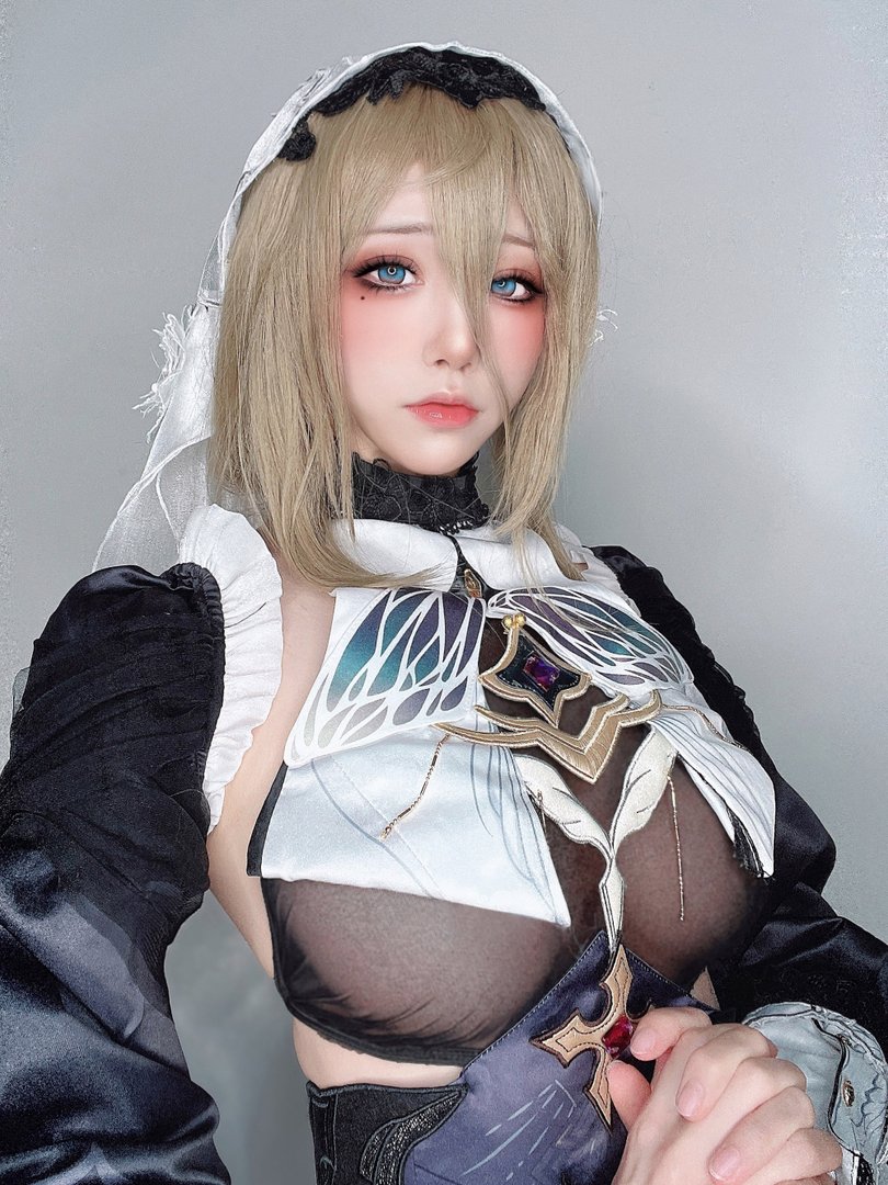 水淼Aqua - Fantia 2021年11月-2022年10月套图合集(25套) - [2022-08-30] Aponia