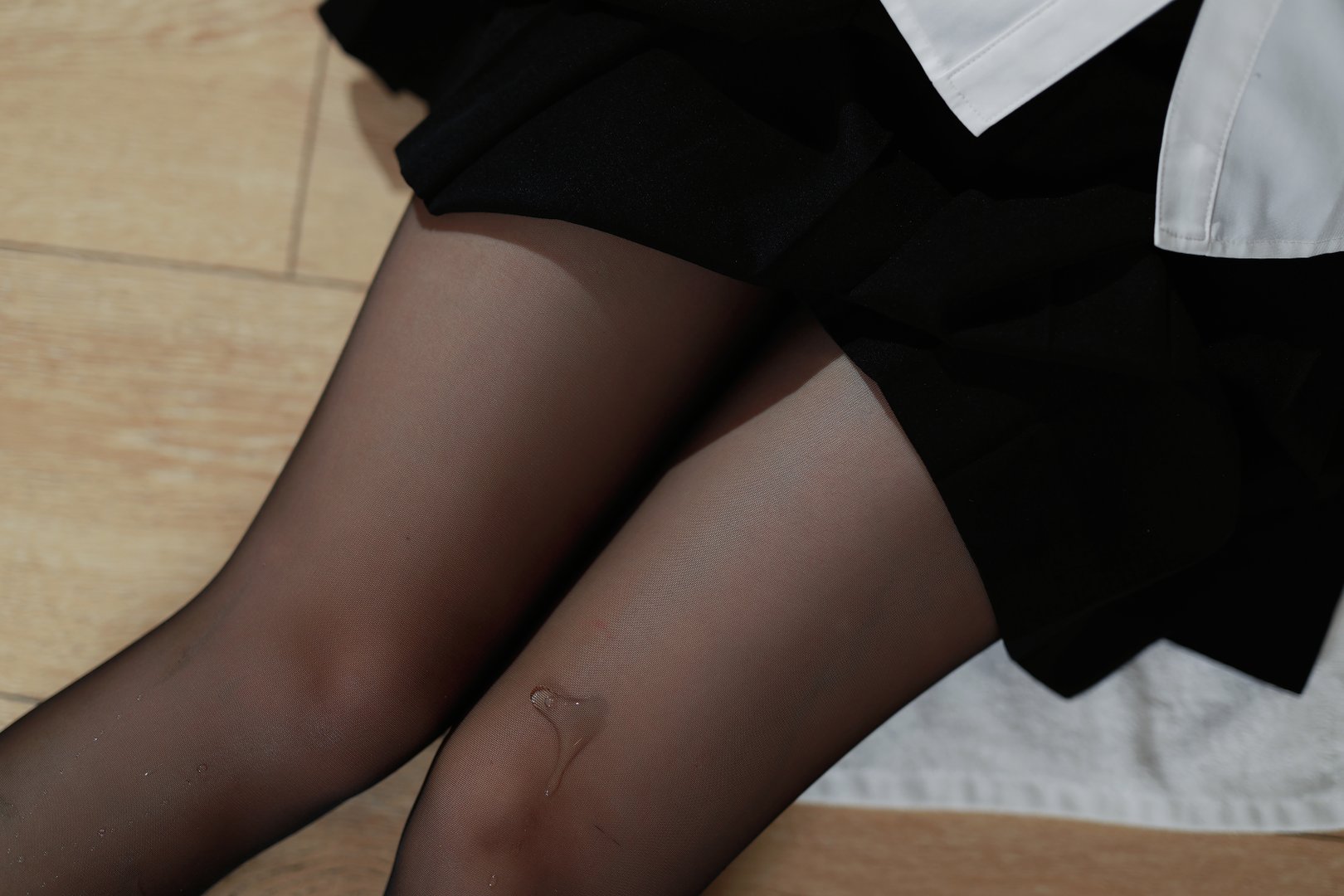 洛桑W伊梓 - 美女写真图集合集打包下载9套 - 洛桑w伊梓 NO.002 眼镜妹妹 [32P 307MB]