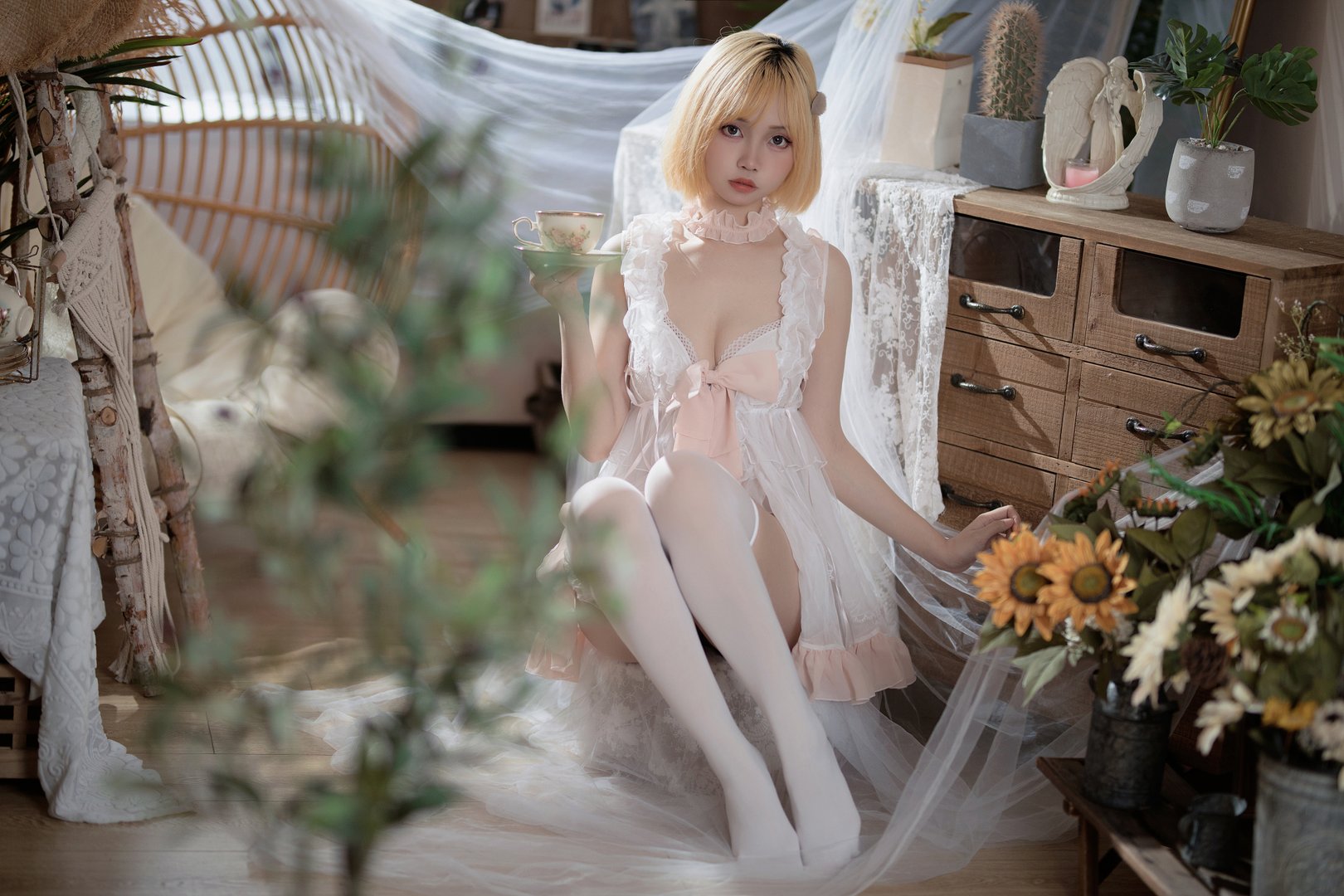 洛桑W伊梓 - 美女写真图集合集打包下载9套 - 洛桑w伊梓 NO.003 暖冬日记 [32P 208MB]