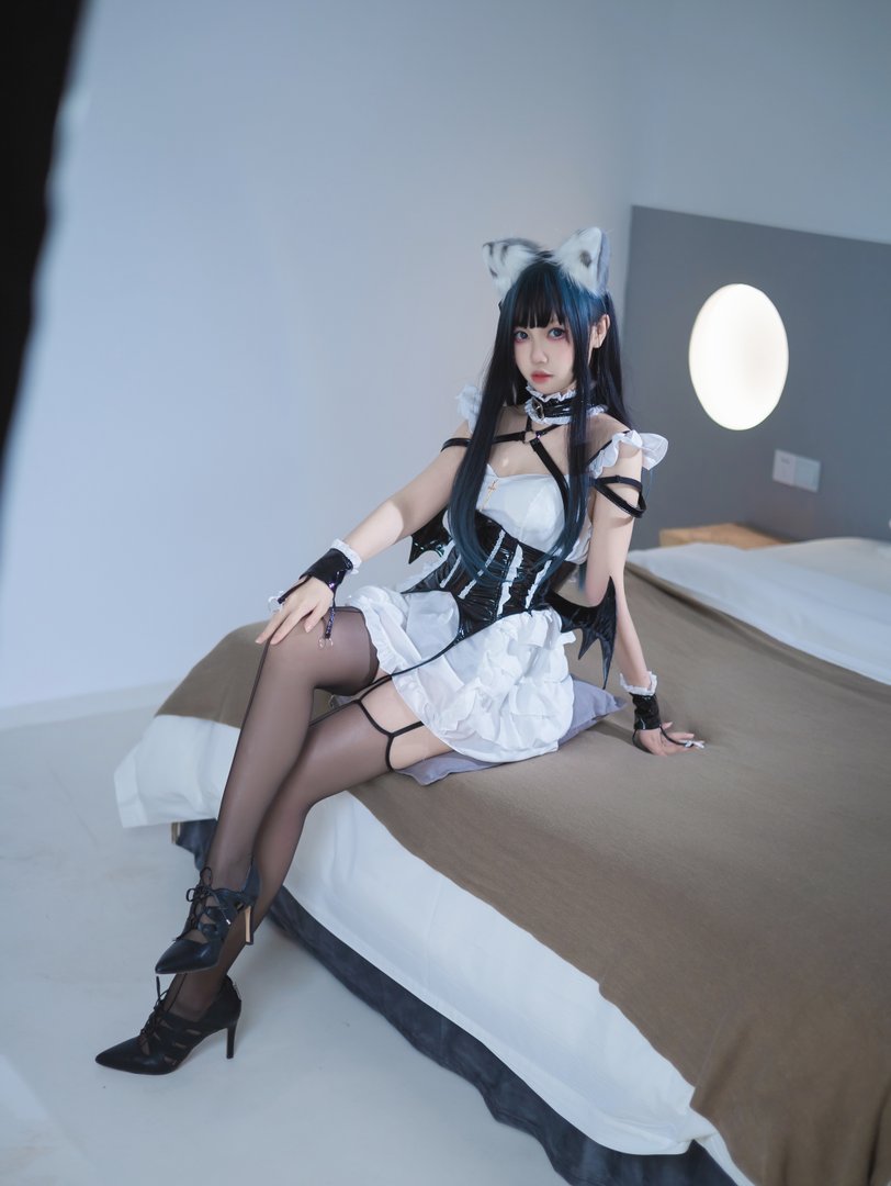 洛桑W伊梓 - 美女写真图集合集打包下载9套 - 洛桑w伊梓 NO.005 猫耳小恶魔 [42P3V 384MB]