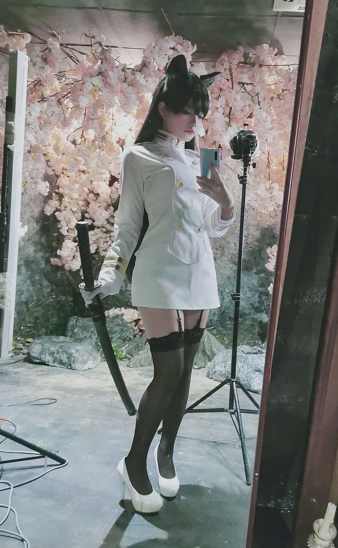 Miu只 - 美女写真图集合集打包下载7套 - Miu只 NO.001 Atago Azurlane [27P-199MB]