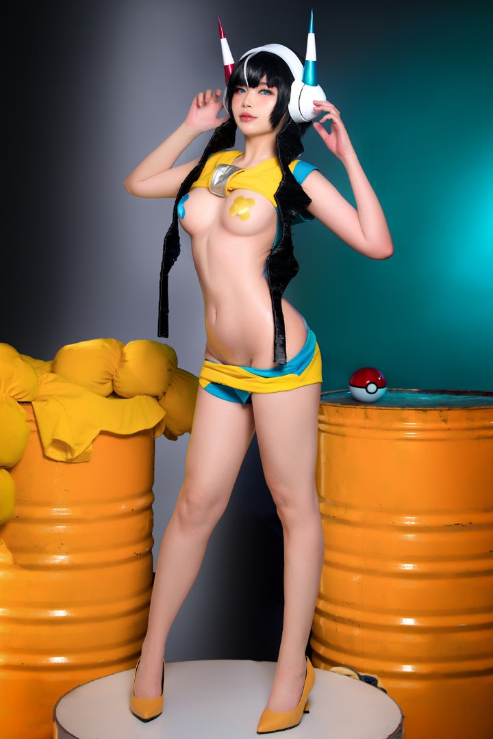 ZinieQ - 美女艺术写真图集打包下载16套 - ZinieQ NO.003 Elesa [33P-238MB]