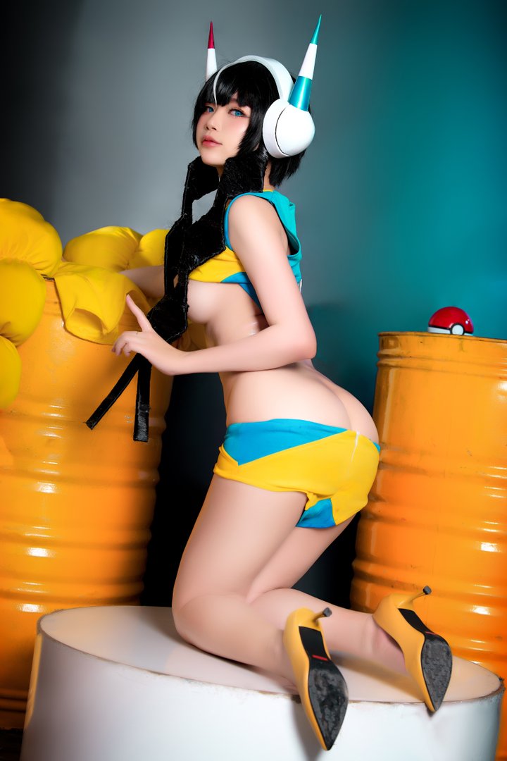 ZinieQ - 美女艺术写真图集打包下载16套 - ZinieQ NO.003 Elesa [33P-238MB]