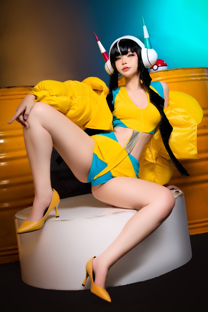 ZinieQ - 美女艺术写真图集打包下载16套 - ZinieQ NO.003 Elesa [33P-238MB]