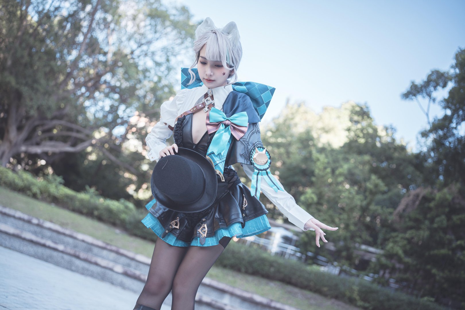 慕慕momo - 004 – 慕慕Momo-原神 Genshin 琳妮特的色情魔術 室外 [34P]