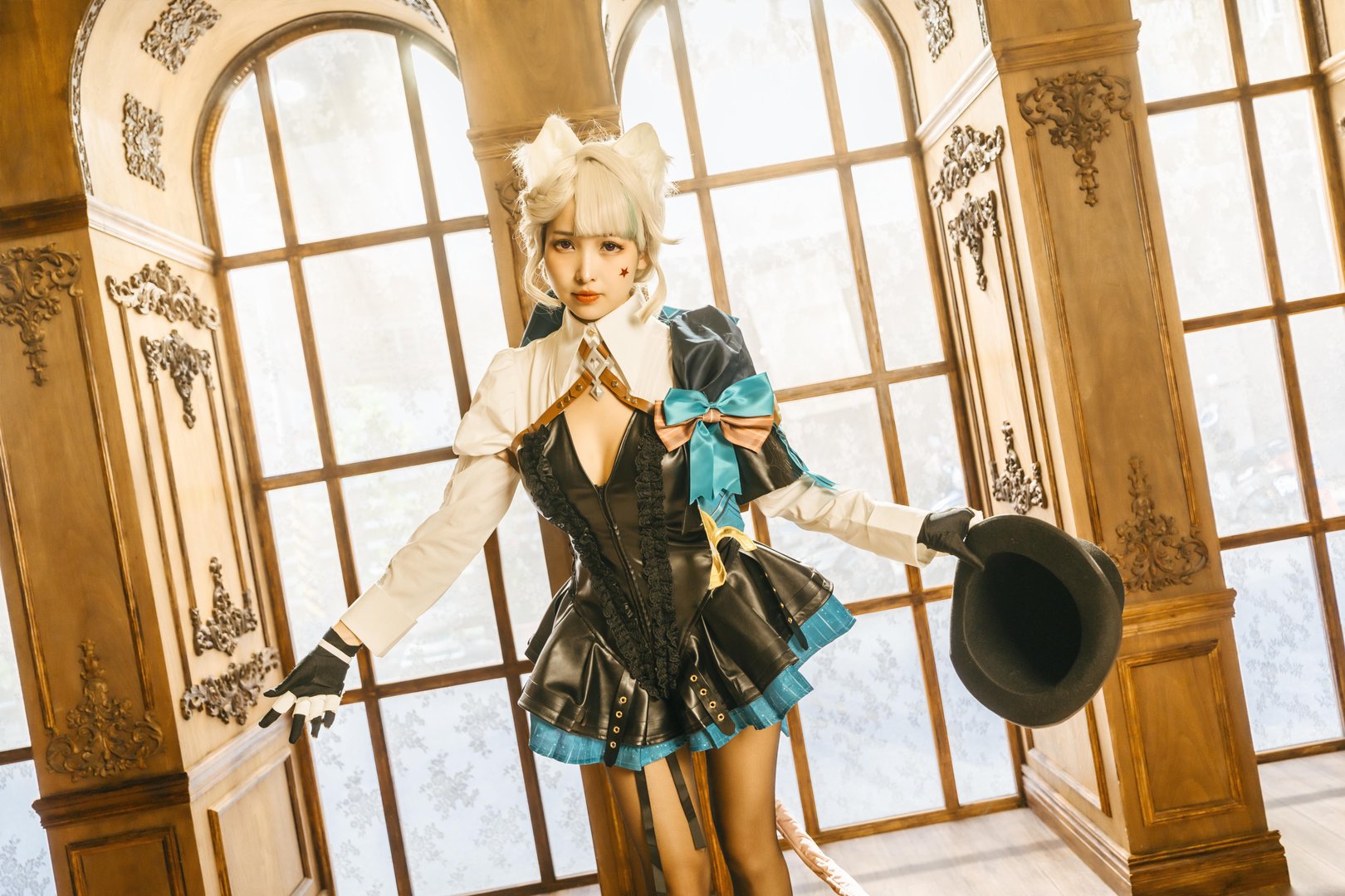 慕慕momo - 005 – 慕慕Momo-原神 Genshin 琳妮特的色情魔術 室内 [56P]