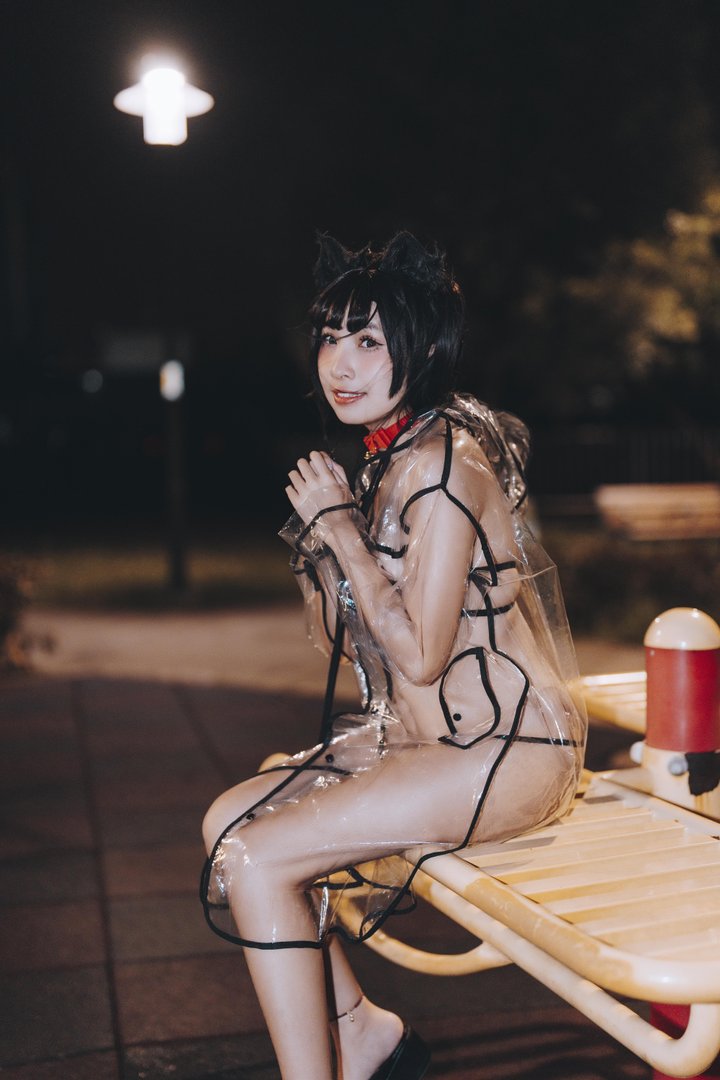 慕慕momo - 006 – 慕慕Momo-溜雨衣貓貓 [48P]-美图