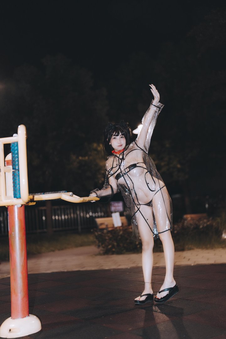 慕慕momo - 006 – 慕慕Momo-溜雨衣貓貓 [48P]