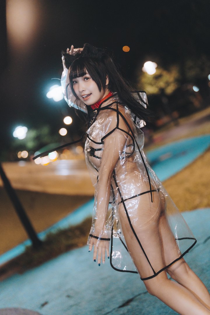 慕慕momo - 006 – 慕慕Momo-溜雨衣貓貓 [48P]