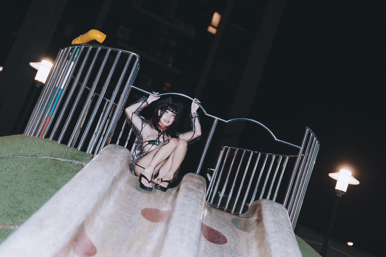 慕慕momo - 006 – 慕慕Momo-溜雨衣貓貓 [48P]