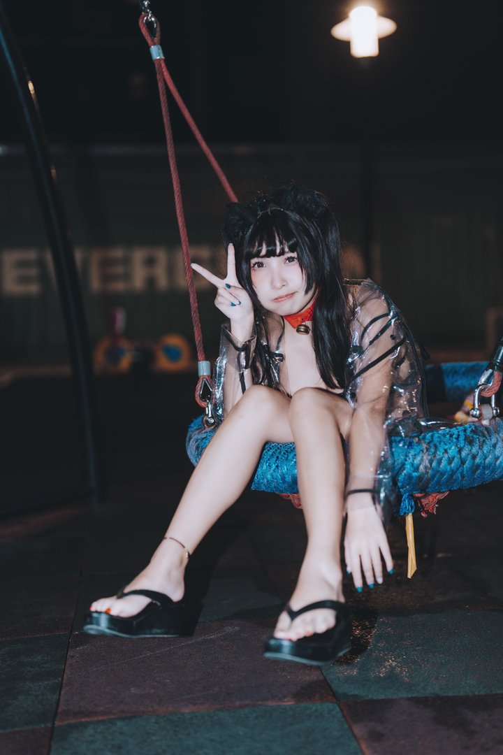 慕慕momo - 006 – 慕慕Momo-溜雨衣貓貓 [48P]