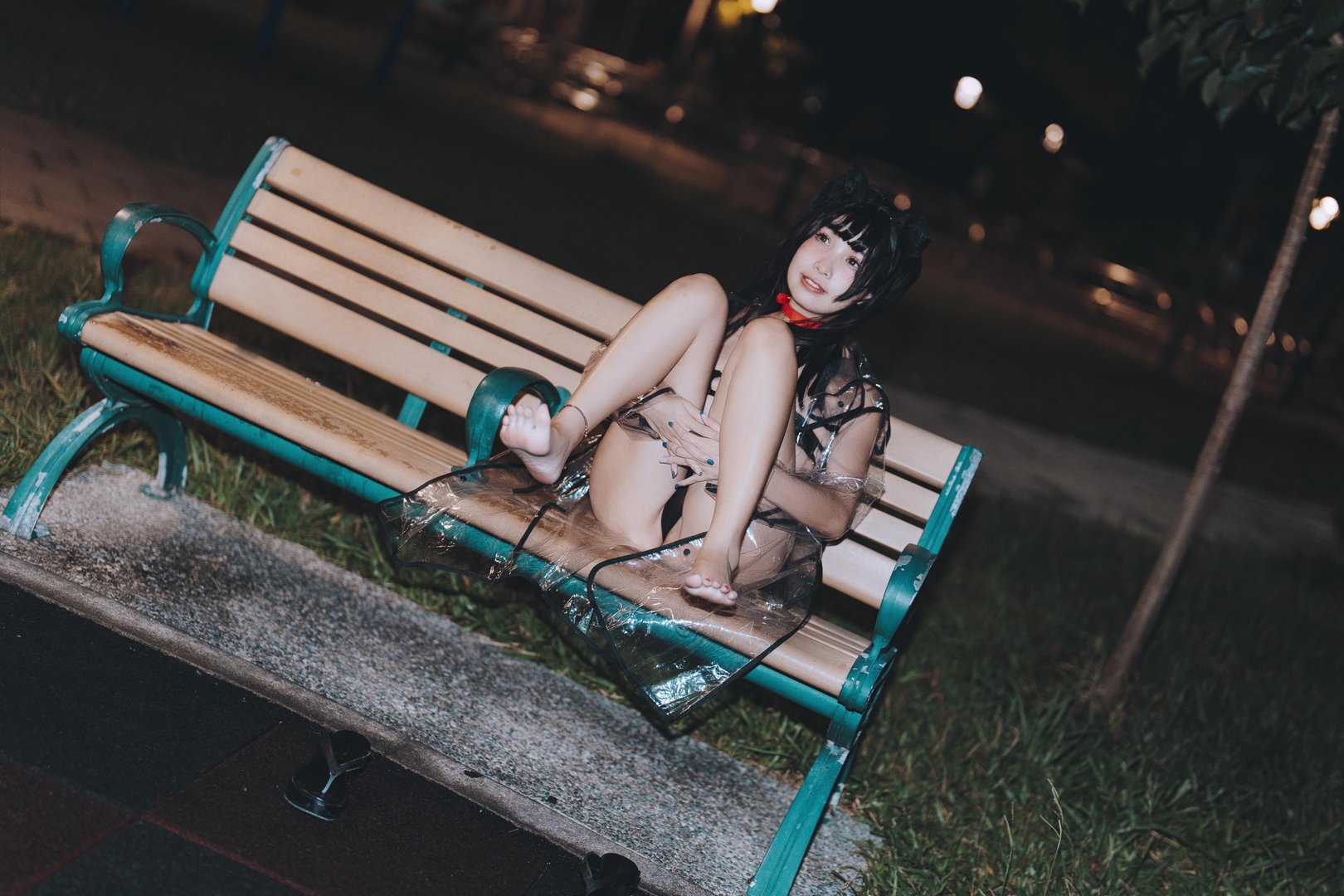 慕慕momo - 006 – 慕慕Momo-溜雨衣貓貓 [48P]