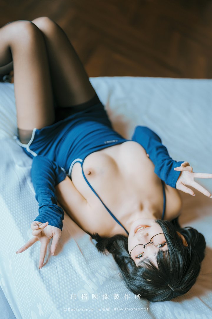 慕慕momo - 012 – 慕慕Momo-密會球經 [46P]