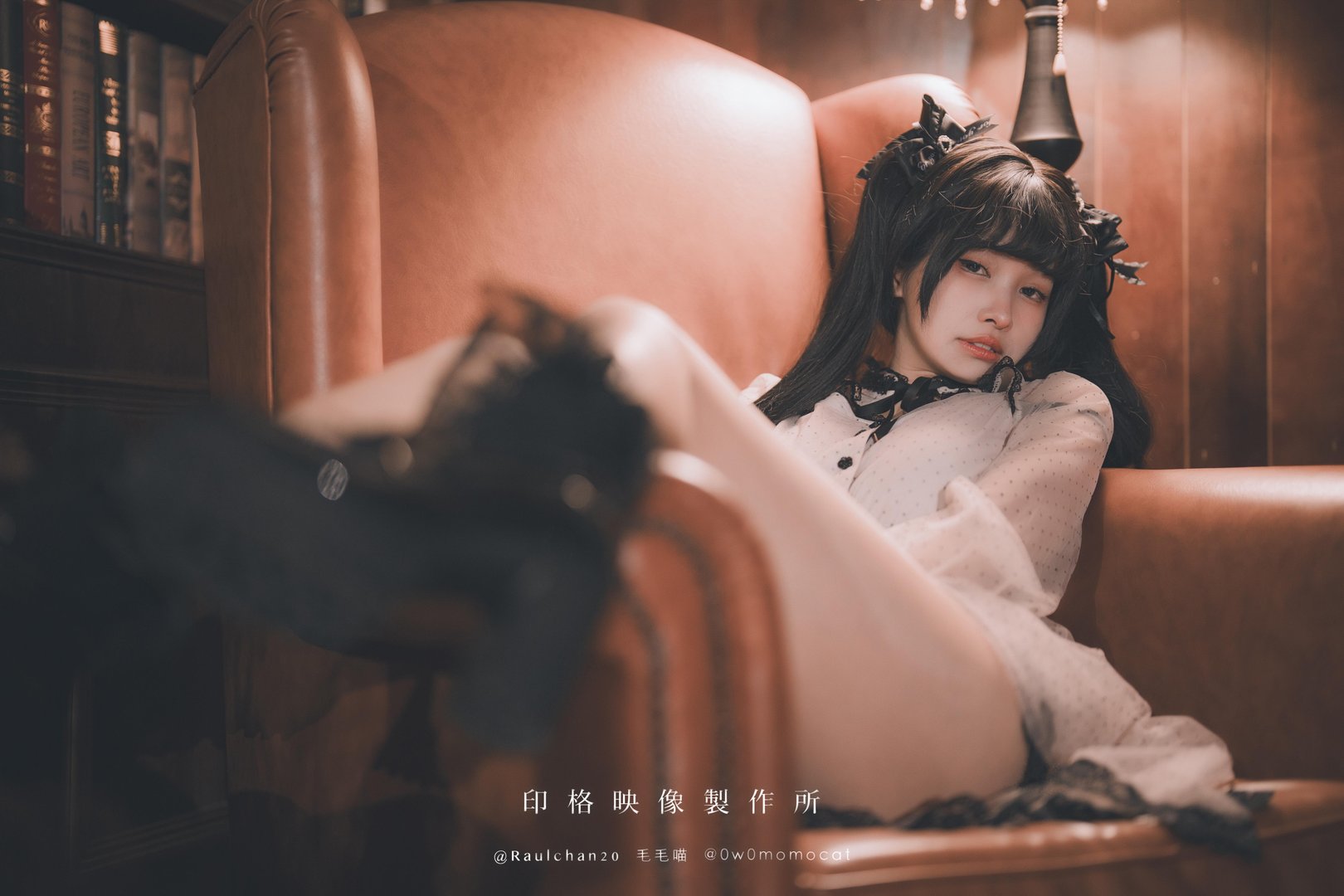 慕慕momo - 014 – 慕慕Momo-你的玩偶女孩 [46P]