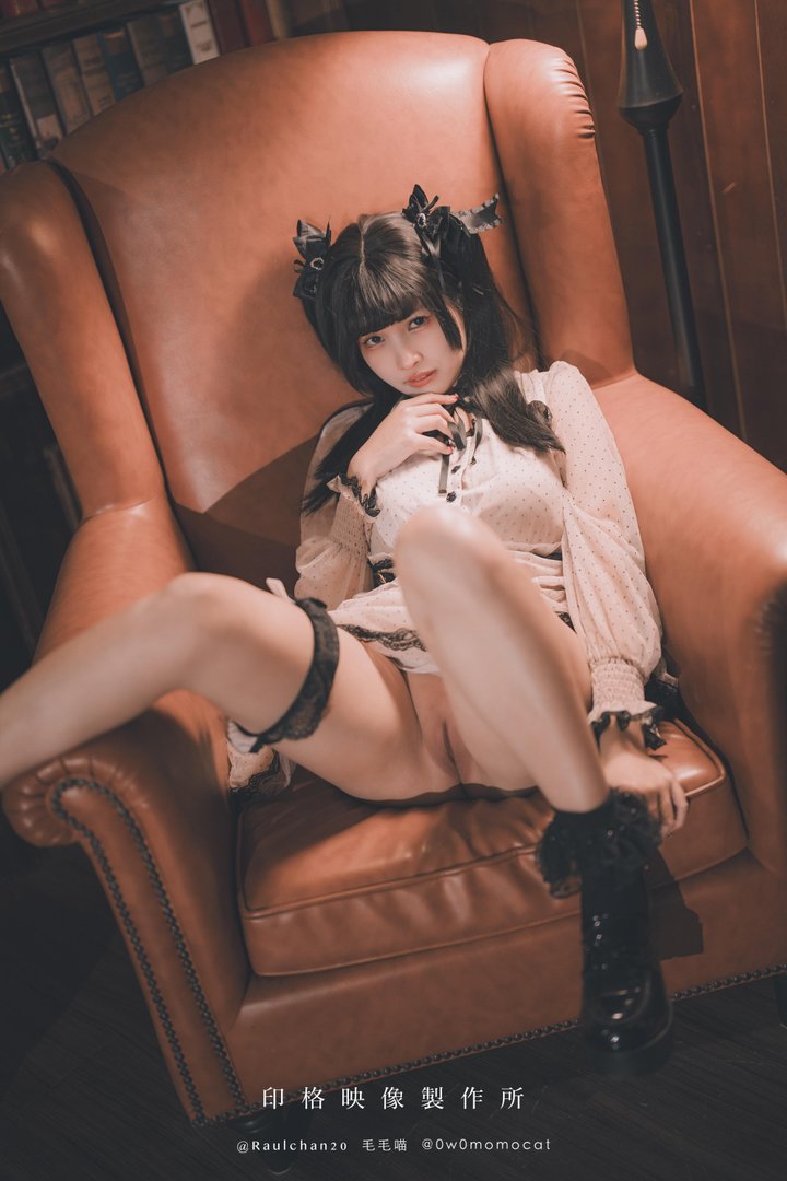 慕慕momo - 014 – 慕慕Momo-你的玩偶女孩 [46P]