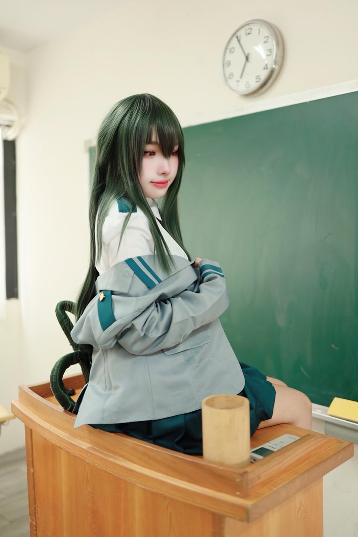 慕慕momo - 016 – 慕慕Momo-蛙吹梅雨 學生服 Asui Tsuyu [27P]