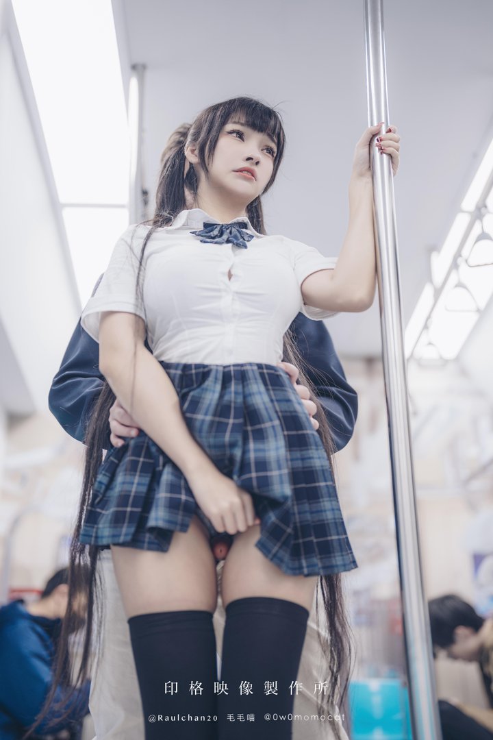 慕慕momo - 017 – 慕慕Momo-ﯞ_ 電車通學少女 ﰯ_ [64P6V]