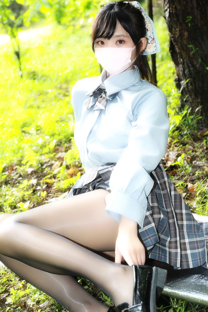 李佳 [1185P-4.87GB] - NO.002 JK森林（正片）[53P-334MB]