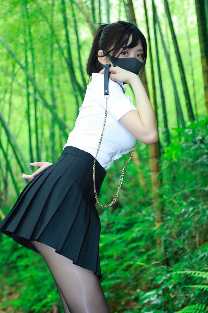 李佳 [1185P-4.87GB] - NO.007 黑百褶裙森林（正片）[58P-349MB]