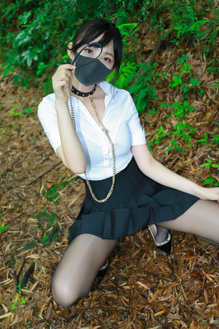 李佳 [1185P-4.87GB] - NO.007 黑百褶裙森林（正片）[58P-349MB]