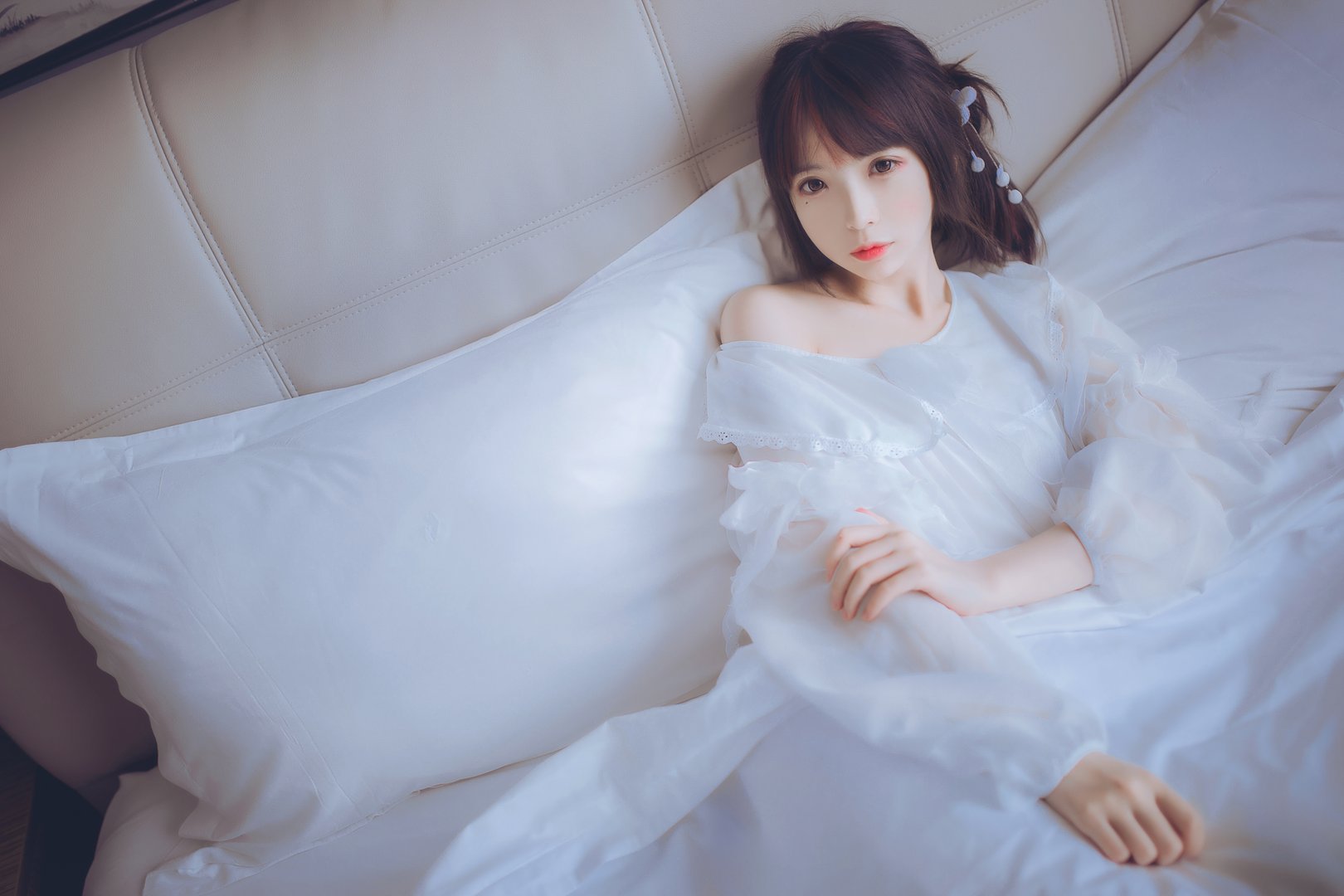 疯猫丨138 - NO.003 白色睡衣 [24P-183MB]