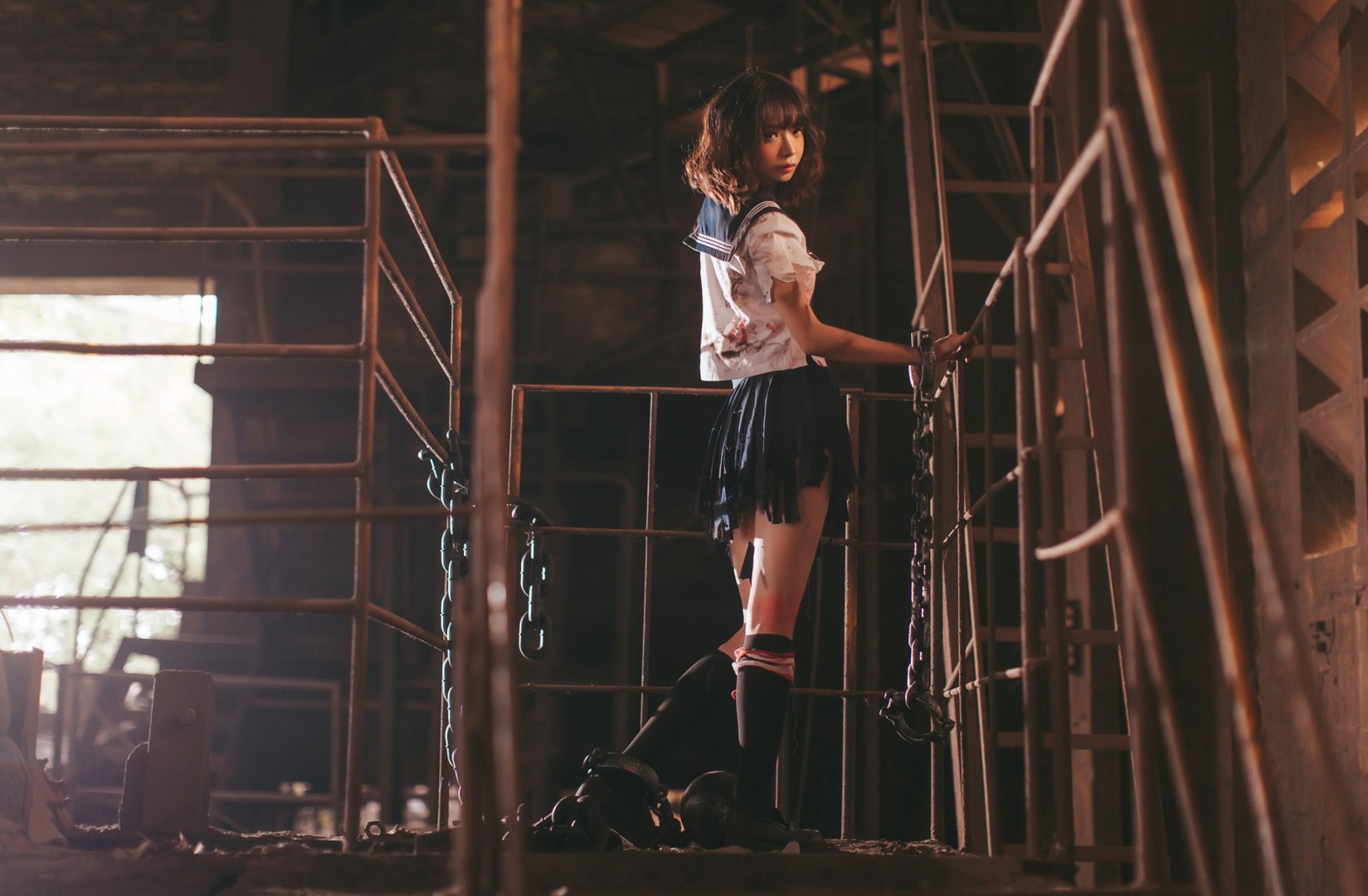 疯猫丨138 - NO.004 被囚禁的少女 [44P-57.5MB]