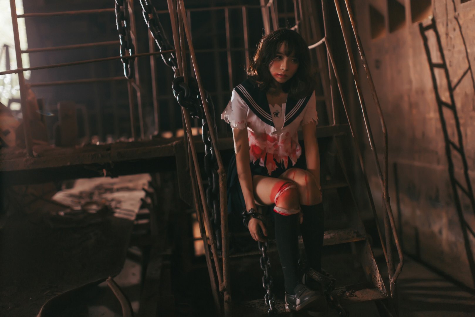 疯猫丨138 - NO.004 被囚禁的少女 [44P-57.5MB]