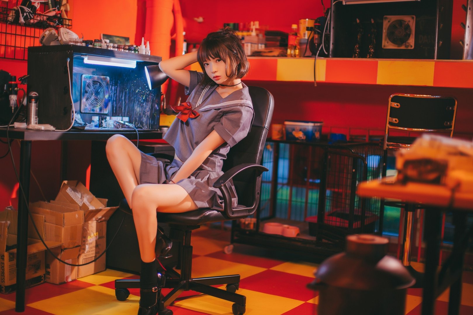 疯猫丨138 - NO.004 被囚禁的少女 [44P-57.5MB]