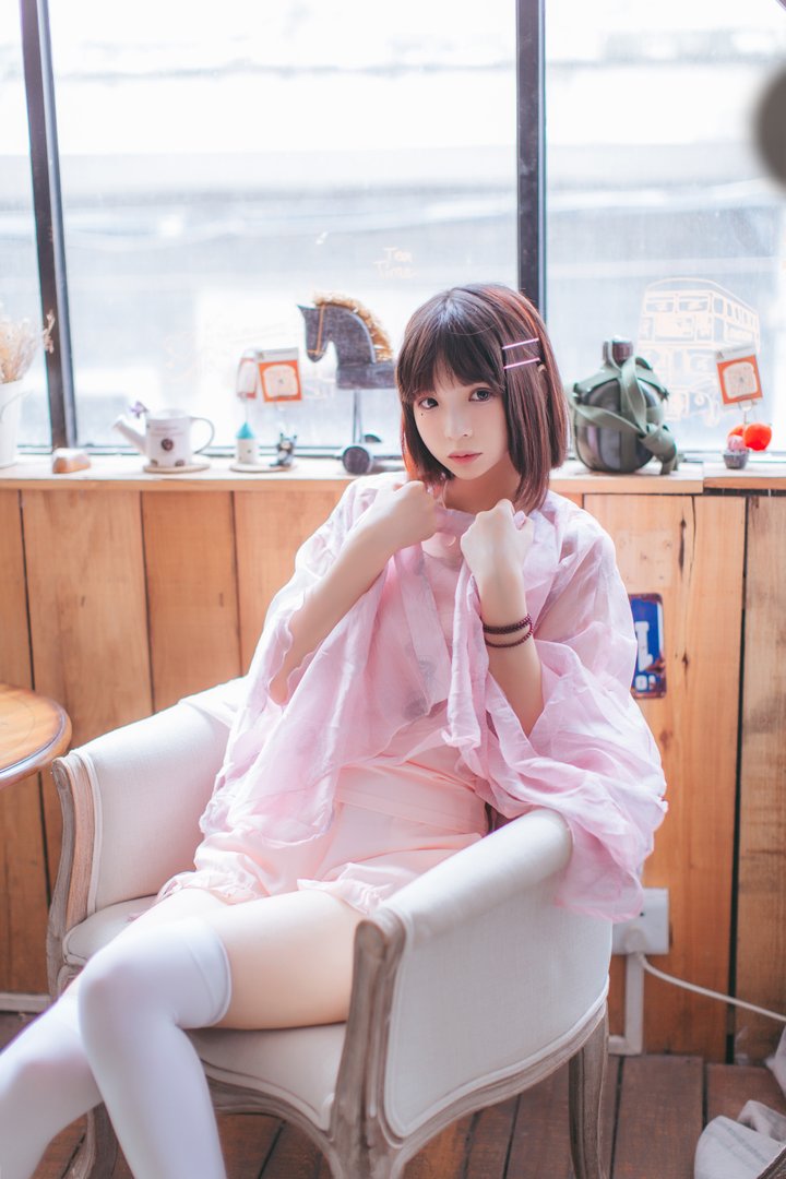 疯猫丨138 - NO.005 粉红日常 [19P-184MB]