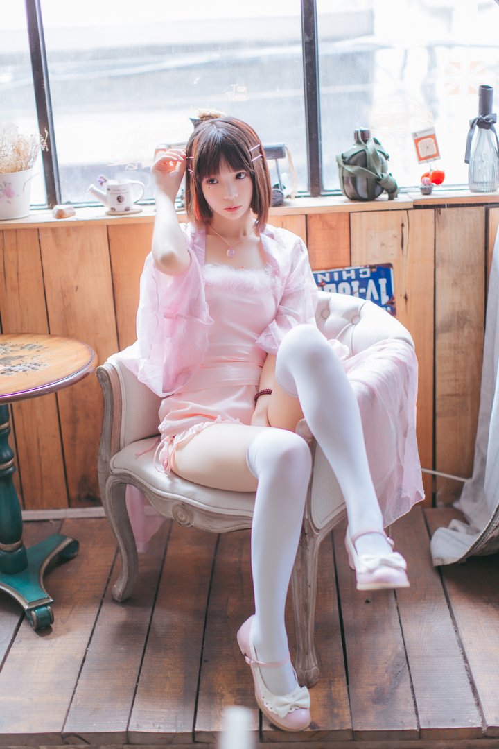 疯猫丨138 - NO.005 粉红日常 [19P-184MB]