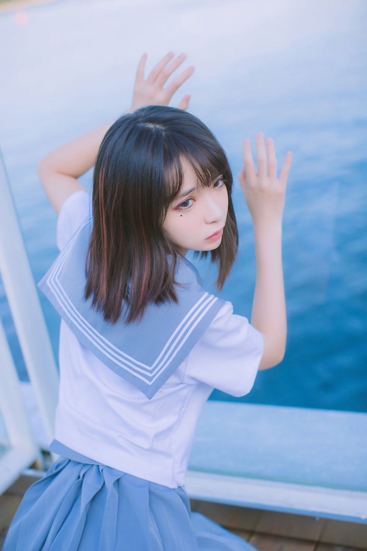 疯猫丨138 - NO.006 海边 [15P-150MB]