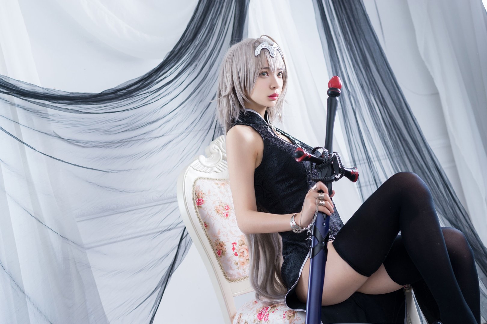 疯猫丨138 - NO.008 黑骑士 [16P-58.4MB]