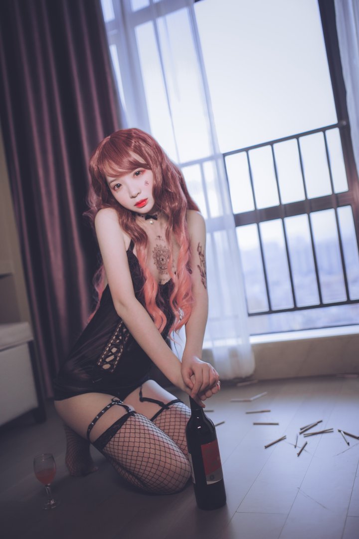 疯猫丨138 - NO.009 黑色吊带袜 [39P-265M]