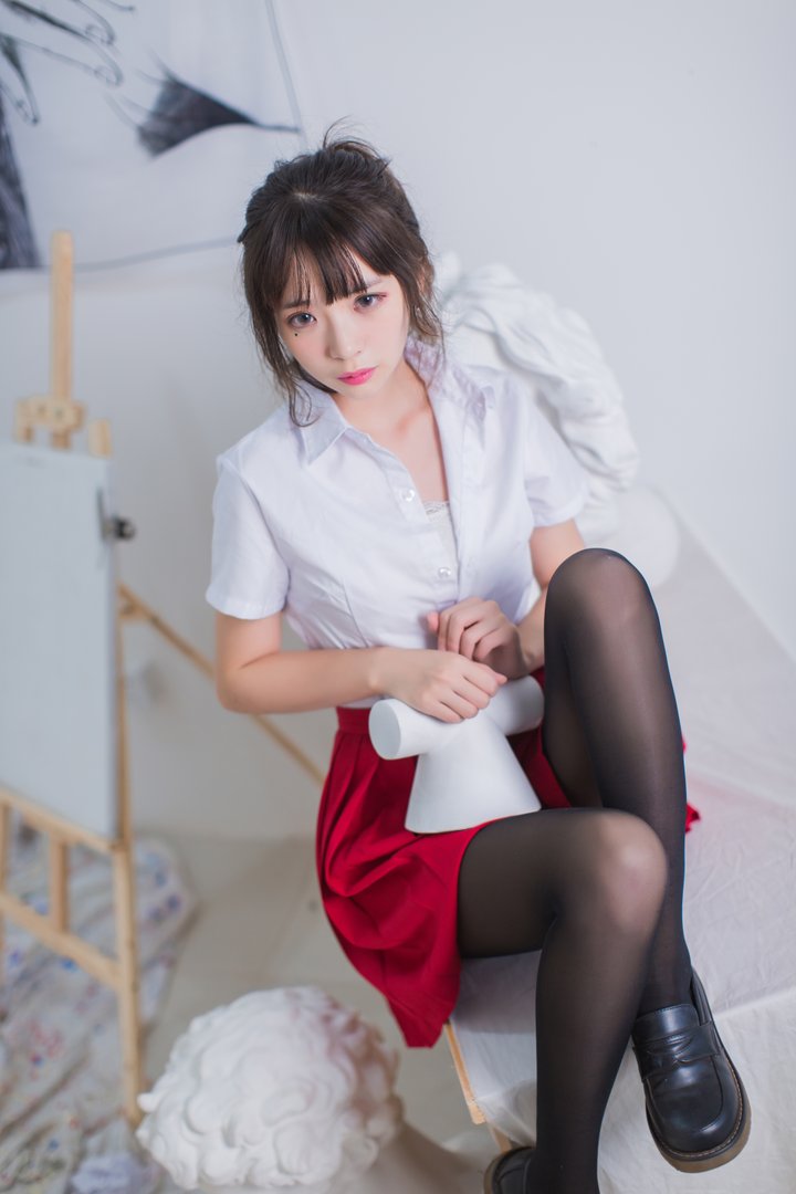 疯猫丨138 - NO.011 画室jk [23P-172M]