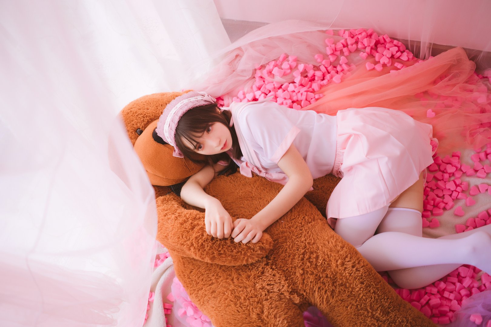 疯猫丨138 - NO.016 丝袜狂想曲(粉) [64P-622.69MB]