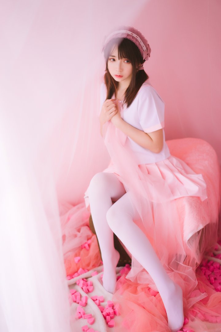 疯猫丨138 - NO.016 丝袜狂想曲(粉) [64P-622.69MB]