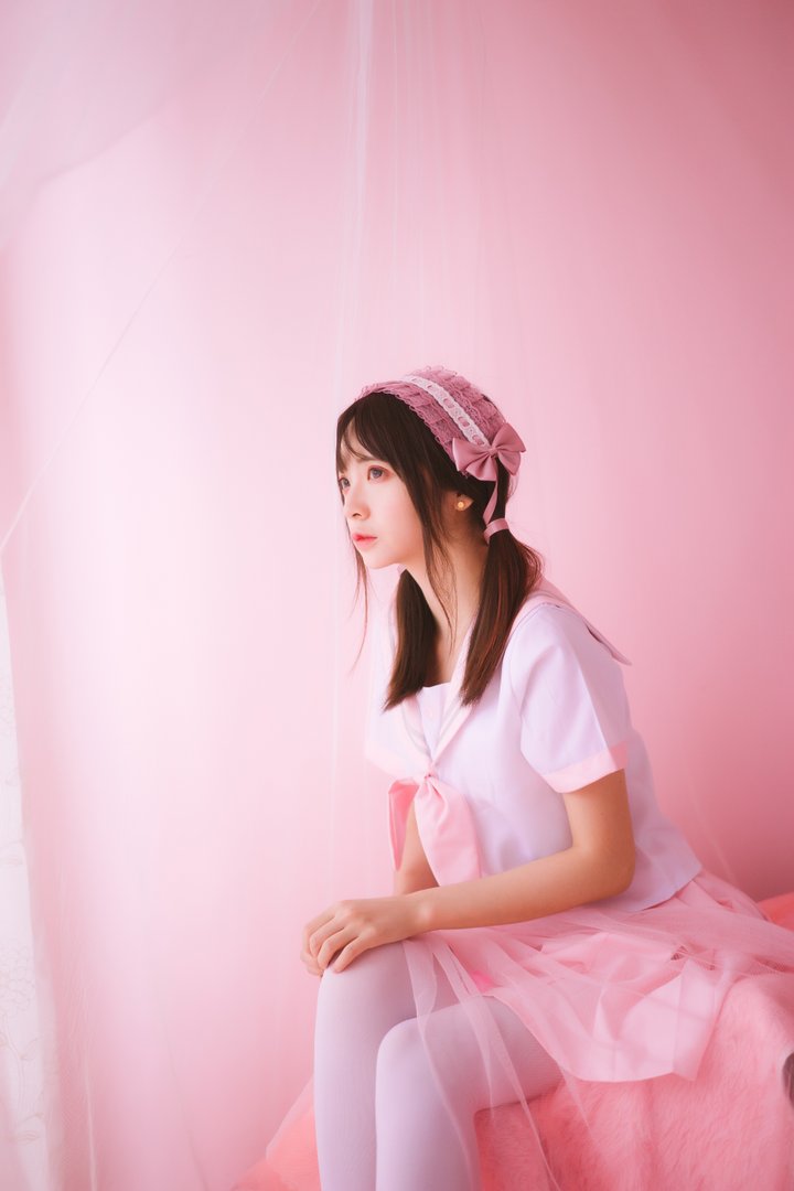 疯猫丨138 - NO.016 丝袜狂想曲(粉) [64P-622.69MB]