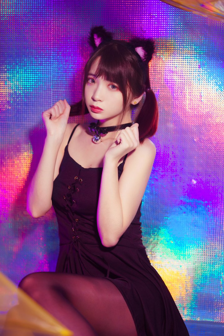 疯猫丨138 - NO.017 丝袜狂想曲(光) [34P-361.18MB]