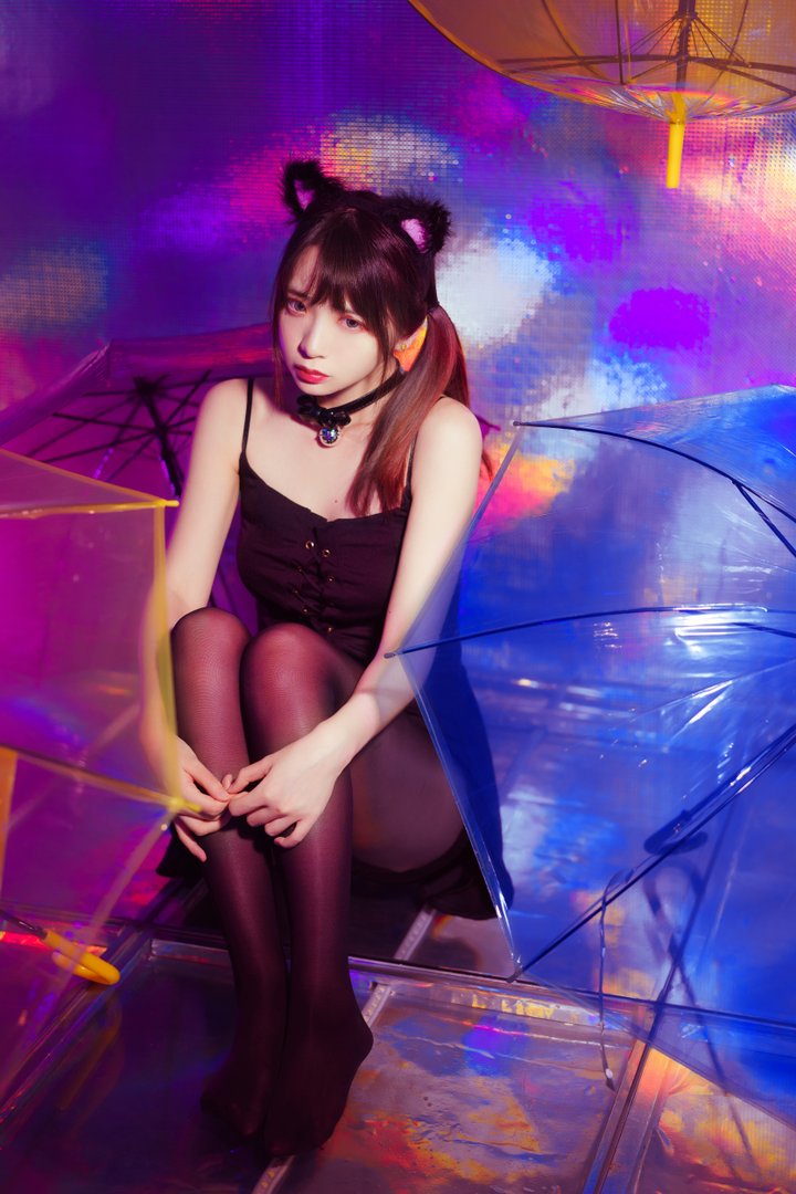 疯猫丨138 - NO.017 丝袜狂想曲(光) [34P-361.18MB]