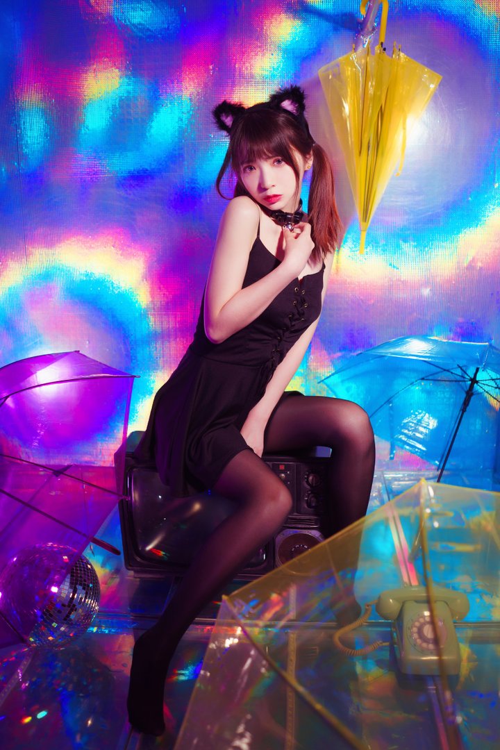 疯猫丨138 - NO.017 丝袜狂想曲(光) [34P-361.18MB]