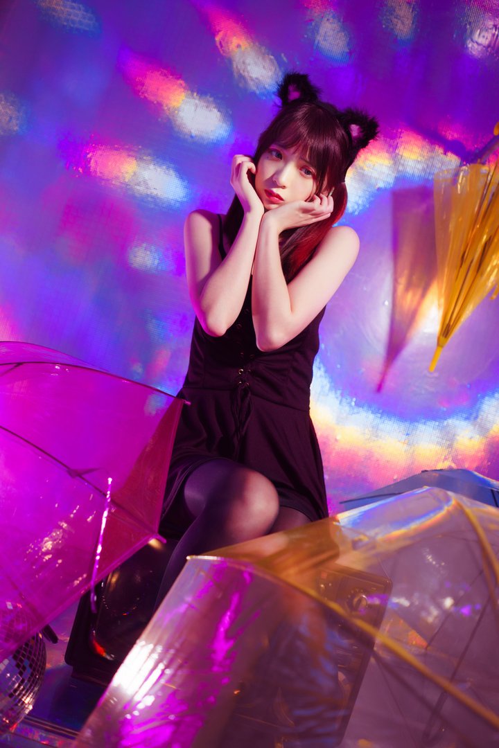 疯猫丨138 - NO.017 丝袜狂想曲(光) [34P-361.18MB]