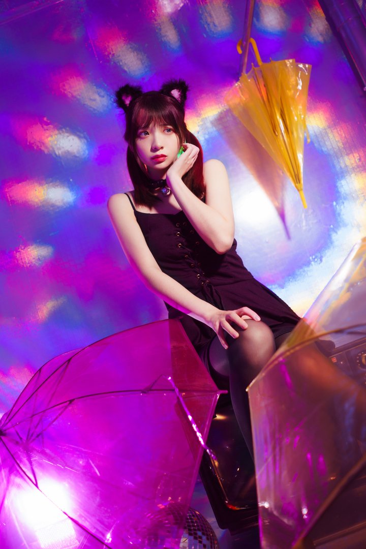 疯猫丨138 - NO.017 丝袜狂想曲(光) [34P-361.18MB]