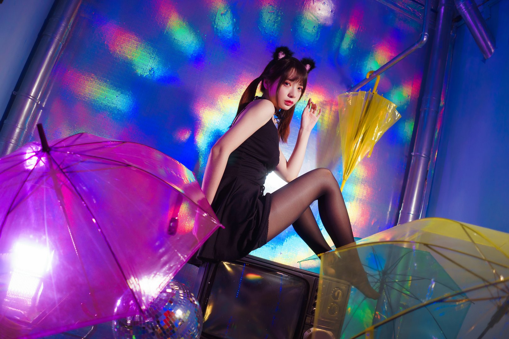 疯猫丨138 - NO.017 丝袜狂想曲(光) [34P-361.18MB]