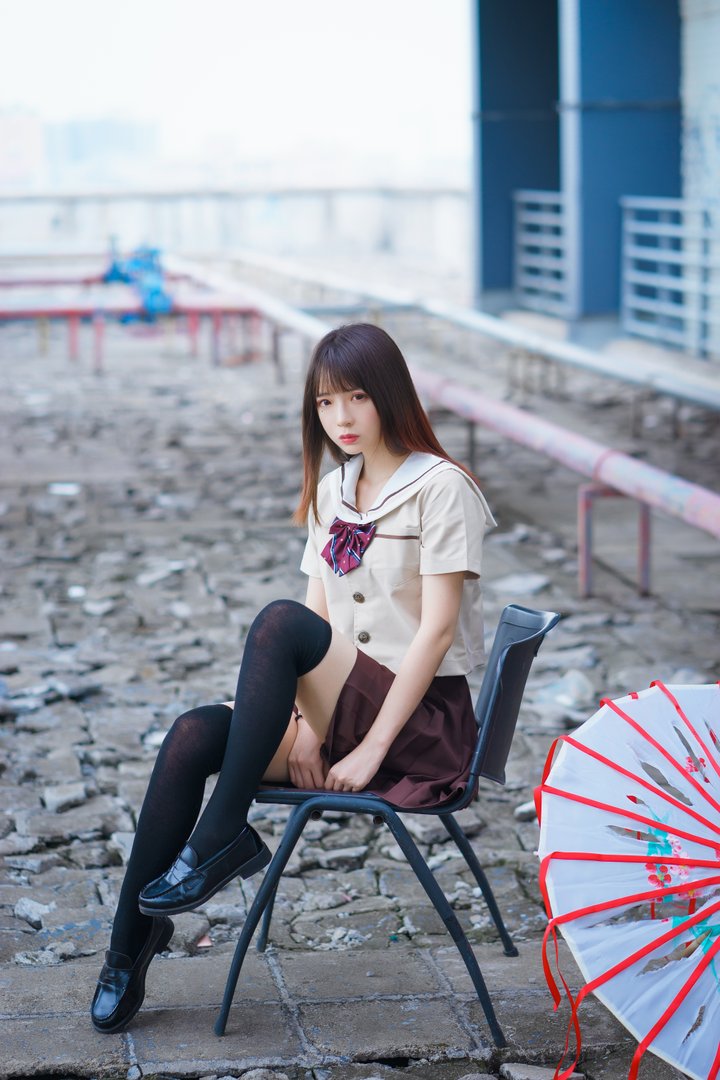 疯猫丨138 - NO.018 丝袜狂想曲(伞) [42P-572.68MB]